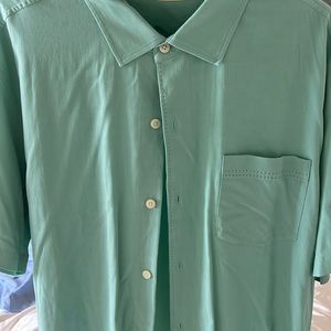 Tommy Bahama Button Up